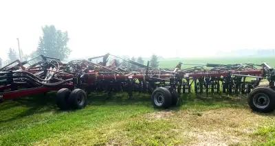 2013 CASE IH 400/3430 AIR DRILL & TANK 35,000 Acres 57'x10", DS, 4" Rubber Pkrs, 4" Paired Row Steal...