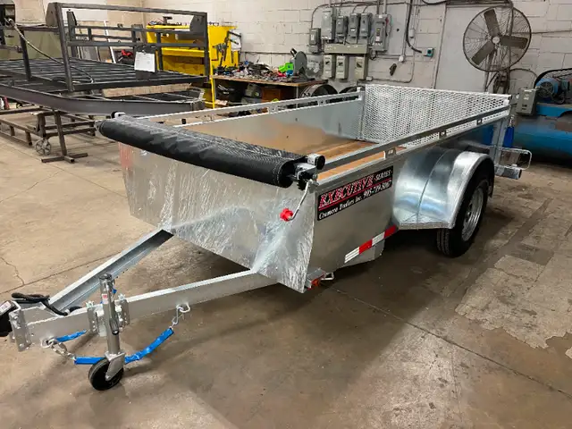 5 X 10 UTILITY TRAILER in Cargo & Utility Trailers in Hamilton - Image 8
