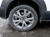 Crowfoot Hyundai, AMVIC Licensed Dealer Mileage: 35,193 km Accident History: No accidents Drive with... (image 4)