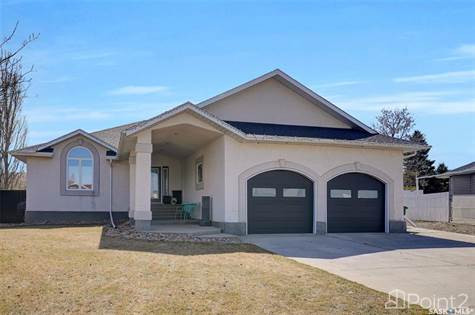 17 Jasmine COURT in Houses for Sale in Moose Jaw - Image 2