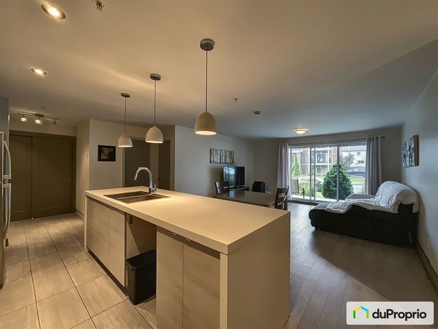 $399,000 - Condominium for sale in Ste-Marthe-Sur-Le-Lac — photo 1
