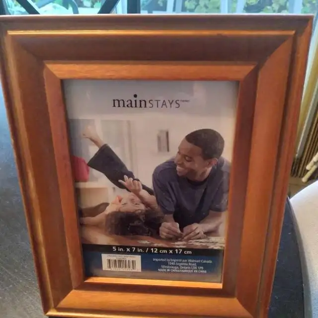 Assorted Picture frames in Home Décor & Accents in Regina - Image 4