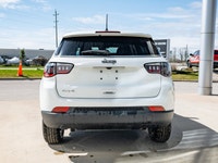 Welcome to 400 Chrysler Dodge Jeep Ram. Get behind the wheel of this brand-new 2025 Jeep Compass Spo... (image 5)