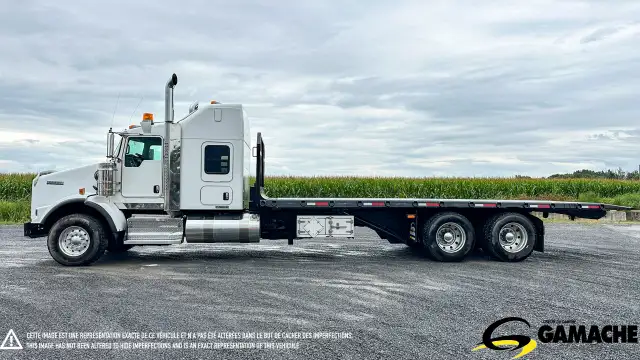 2015 KENWORTH T800 CAMION PLATE FORME REMORQUEUSE in Heavy Trucks in Moncton - Image 18