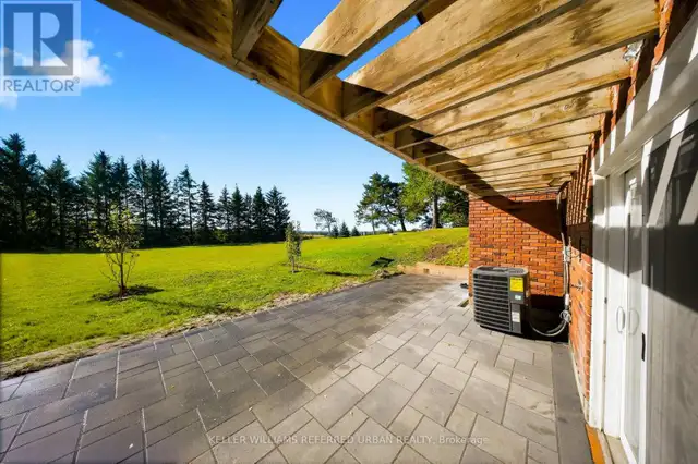BASEMENT - 2377 5TH LINE Innisfil, Ontario in Long Term Rentals in Barrie - Image 4