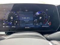 Cooled Seats, Heated Steering Wheel, Bose Premium Audio, Wireless Charging Pad, Leather Seats! On Sa... (image 9)