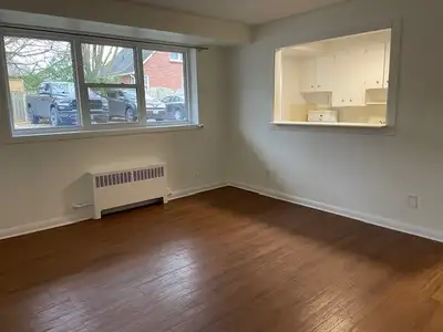 For inquiries or to book a viewing, call or text 226-794-5922. When sending a message, please includ...