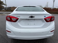 2019 CHEVROLET CRUZE DIESEL ONLY 171,251KM 1 OWNER AMAZING FUEL ECONOMY RARE FIND ONLY $136.66 BI WE... (image 4)