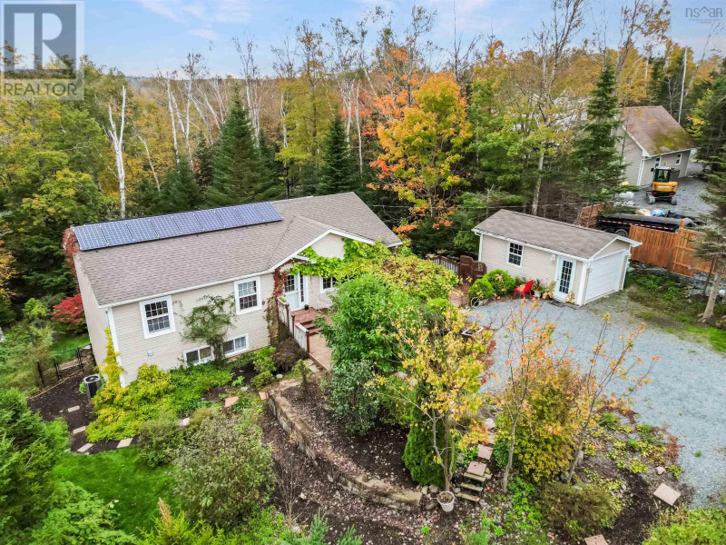 587 Lakecrest Drive Middle Sackville, Nova Scotia Houses for Sale