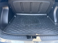 Welcome to Kingscross Hyundai! Engine: 4 Cylinder Engine 1.6L L/100Km City: 9.6 L/100Km Hwy: 8.2 Saf... (image 9)