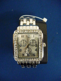Girl & Women’s Watches, Brand New  Selling the first 5 watches f