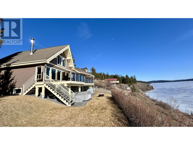 6160 LAKESHORE DRIVE Horse Lake, British Columbia in Houses for Sale in 100 Mile House