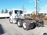 Ryder Stock ID: 242976 Transmission Type/Speed: AMT 10 Engine: DIESEL DD15 GHG'17 475/1650 Horse Pow... (image 7)