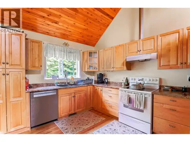 2926 WOESTE AVENUE Terrace, British Columbia in Houses for Sale in Terrace - Image 14