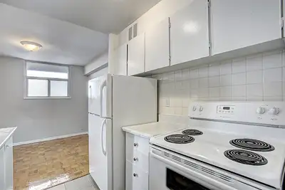 Promotions: All Utilities Included! Maison Neuf Apartments are conveniently located at 182 Church St...