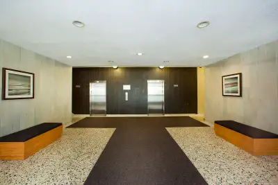 1 Bedroom Apartment for Rent Bathurst /Steeles in North York!, View more