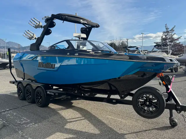 2021 Malibu M240 in Powerboats & Motorboats in Saskatoon - Image 5