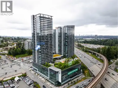 SOCO North Tower. Sweeping PANORAMIC VIEW. 841sf 2 bed 2 full bath. Bright Corner unit with open lay...