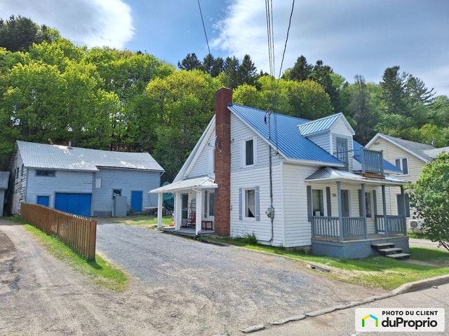 $224,900 - 1 1/2 Storey for sale in Clermont — photo 1