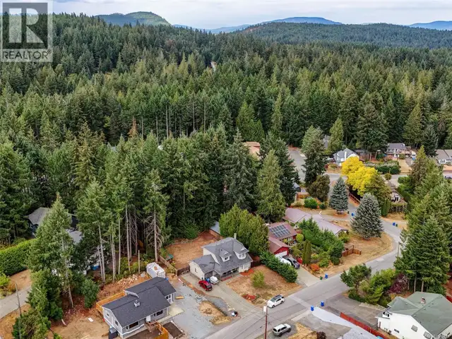 2369 Robertson St Shawnigan Lake, British Columbia in Houses for Sale in Victoria - Image 30