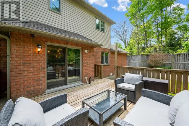 35 DAYMAN Court Kitchener, Ontario in Houses for Sale in Kitchener / Waterloo - Image 41