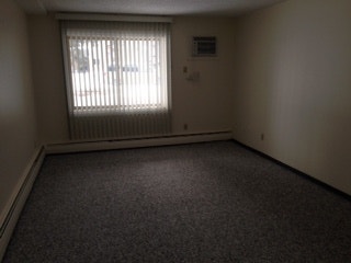 Northgate Manor - Regina - 1 & 2 BR in senior's high-rise 3