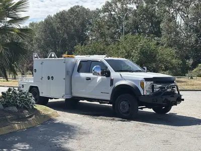 Abenante Motor Group (SK) 2017 Ford F-550 Fuel Cell Small Deck Winch Aluminum Cabinets Tool Boxes Wi...
