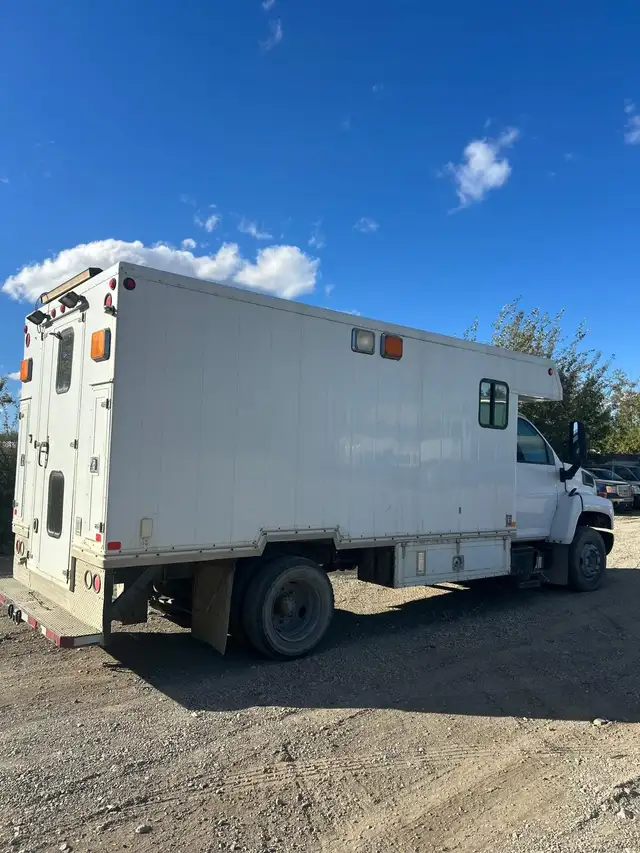 2008 GMC C6500580120325989355526