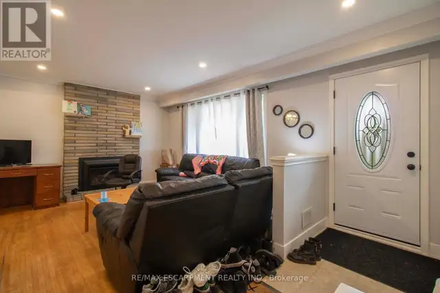 29 MASTERSON AVENUE St. Catharines (Glendale/Glenridge), Ontario in Houses for Sale in St. Catharines - Image 5