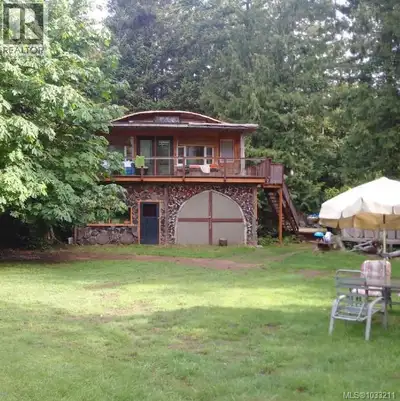 *** For more information, please click Brochure button. *** 4.3 Acres in quiet neighbourhood near to...