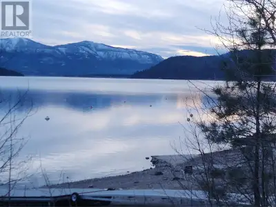 Premium Semi-Waterfront Lot with Unrivaled Lake Views — Shuswap’s Hidden Gem . A rare opportunity to...