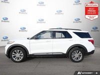 New Price! Odometer is 22114 kilometers below market average! Oxford White 2023 Ford Explorer XLT 4W... (image 1)