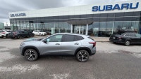 Nouvel Arrivage! La Chevrolet Trax 1RS 2024 est un VUS sous-compact entièrement redessiné qui se dém... (image 7)
