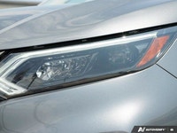 This 2023 Nissan Qashqai SUV is ready for your next adventure. Boasting a sleek Gun Metallic exterio... (image 9)