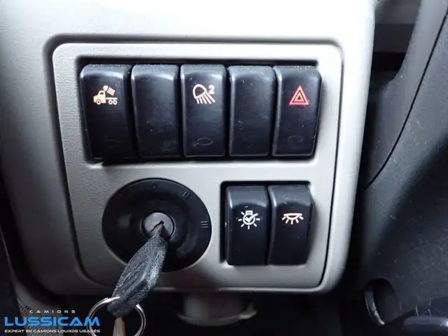 2019 Peterbilt 579 in Heavy Equipment in Longueuil / South Shore - Image 17