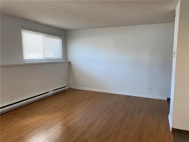 C4 1550 20th Street Brandon, Manitoba62863314510339122
