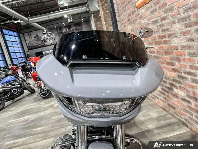 2026 Harley-Davidson ROAD GLIDE in Sport Touring in Calgary - Image 16