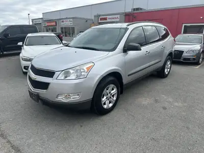ALL TRADES WELCOME!! OPERATING BY APPOINTMENT Gorgeous 2011 Chevy Traverse ! 7 seater!! Super clean...