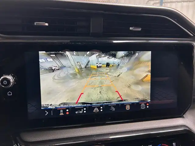 2026 GMC Sierra 2500HD AT4 in Cars & Trucks in Regina - Image 27