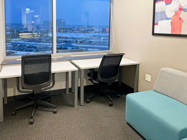 Office space for rent for 5 persons in Lebourgneuf Quebec City in Commercial & Office Space for Rent in Québec City - Image 10