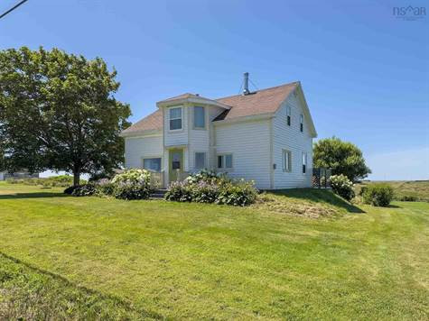 1561 Chebogue Road in Houses for Sale in Yarmouth - Image 2