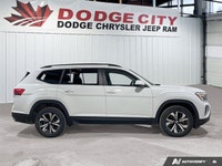 This Volkswagen Atlas delivers a Intercooled Turbo Regular Unleaded I-4 2.0 L/121 engine powering th... (image 5)