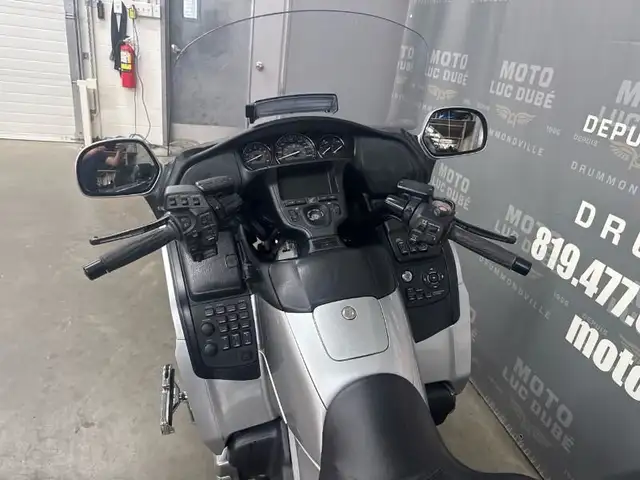 2015 Honda GL1800 Goldwing in Sport Touring in Drummondville - Image 12