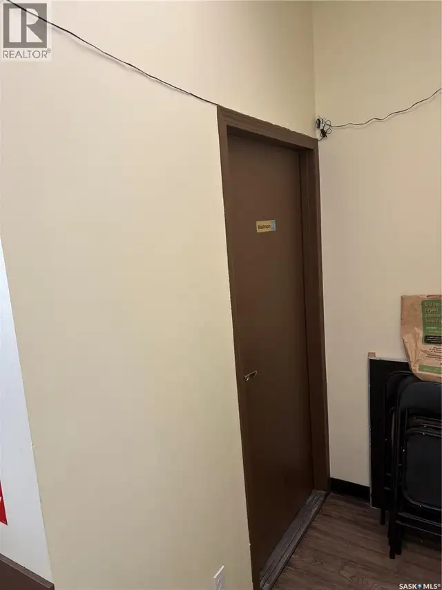 B 4112 Albert STREET Regina, Saskatchewan in Commercial & Office Space for Sale in Regina - Image 8