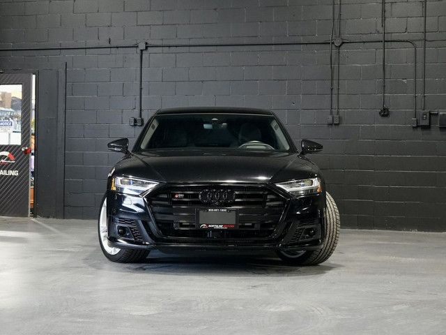2020 Audi S8 PANO/HUD/360 CAM/B&O/21 IN RIM/CARBON FIBER in Cars & Trucks in Mississauga / Peel Region - Image 3