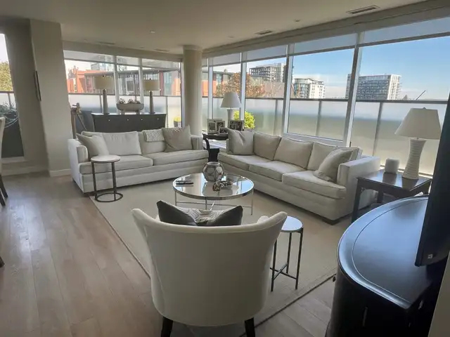 19-089 High end downtown apartment, furnished! in Short Term Rentals in City of Halifax - Image 2