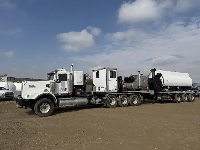2007 KENWORTH C500 in Heavy Trucks in Saskatoon - Image 2