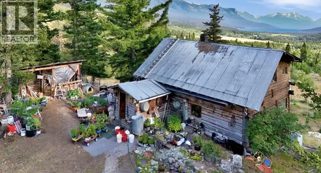7091 TATLAYOKO ROAD Williams Lake, British Columbia in Houses for Sale in Williams Lake - Image 11