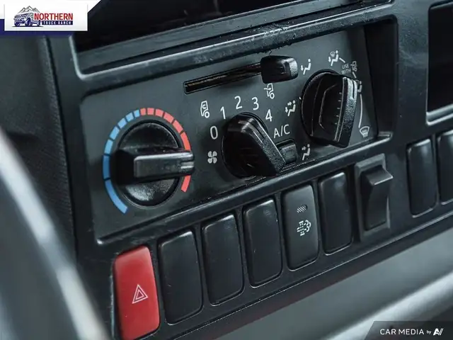 2018 Hino 195 2018 Hino 195 Cube Van / Box Truck – 5.1L Diese... in Cars & Trucks in Edmonton - Image 26