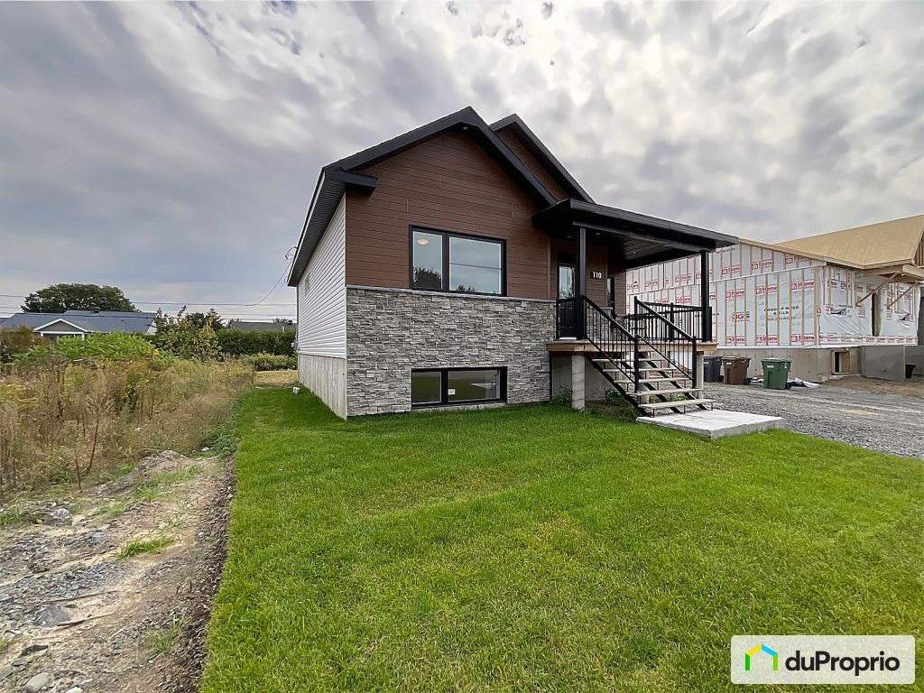 $499,900 - Bungalow for sale in Drummondville (St-Nicéphore) — photo 2